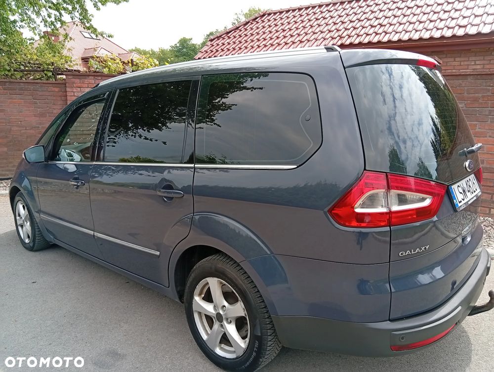 Ford Galaxy - 25