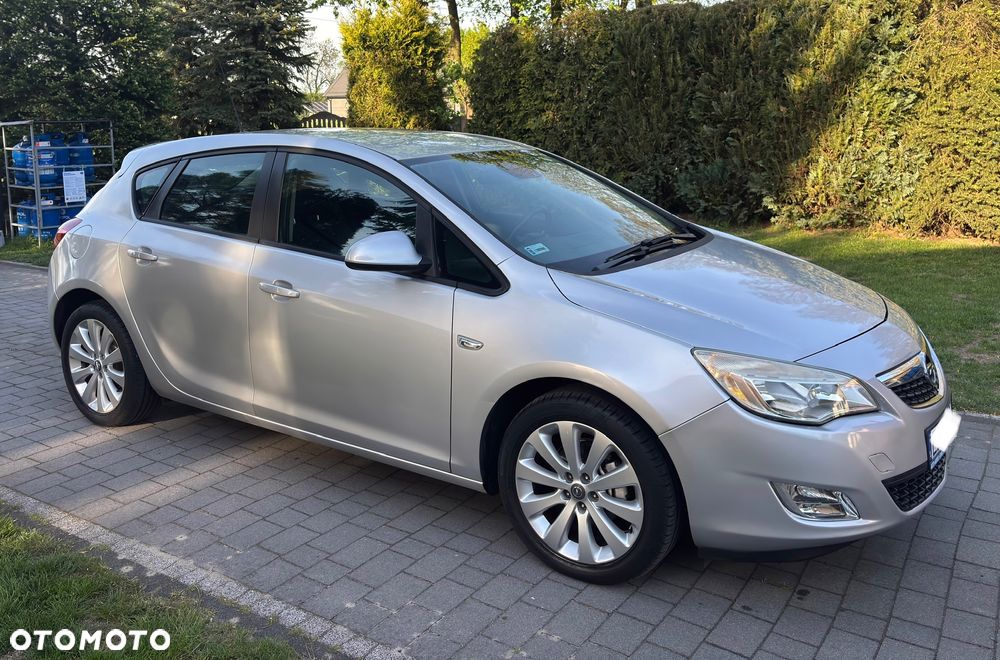 Opel Astra 1.6 Innovation - 16