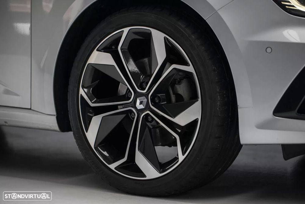 Renault Mégane E-Tech - 9