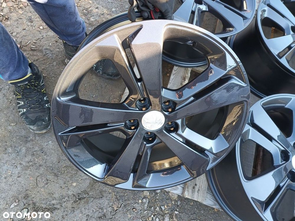 peugeot 308 ii t9 felgi 17" 5x108 et44 7.5j jak nowe grafit 9677989777 - 7