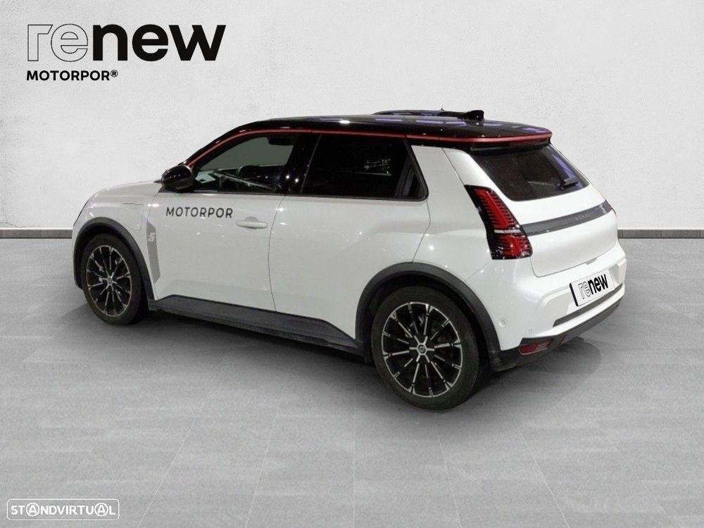 Renault 5 52 kWh Techno Autonomia Conforto — fotografia 6