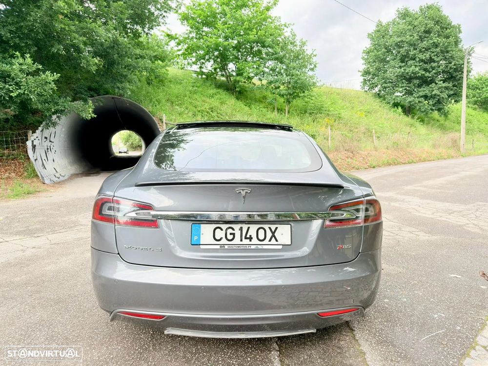 Tesla Model S 85 Perfomance - 7