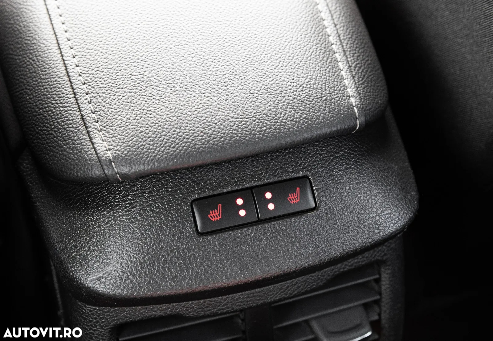 Ford Mondeo 2.0 EcoBlue ST-Line - 13