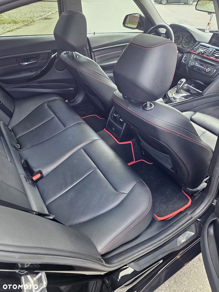 BMW Seria 3 330d xDrive Sport Line - 8