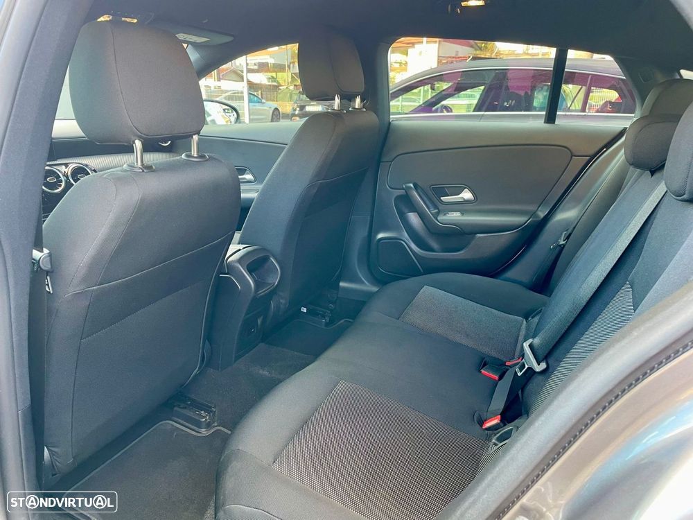 Mercedes-Benz CLA 180 d Shooting Brake Progressive Aut. - 10