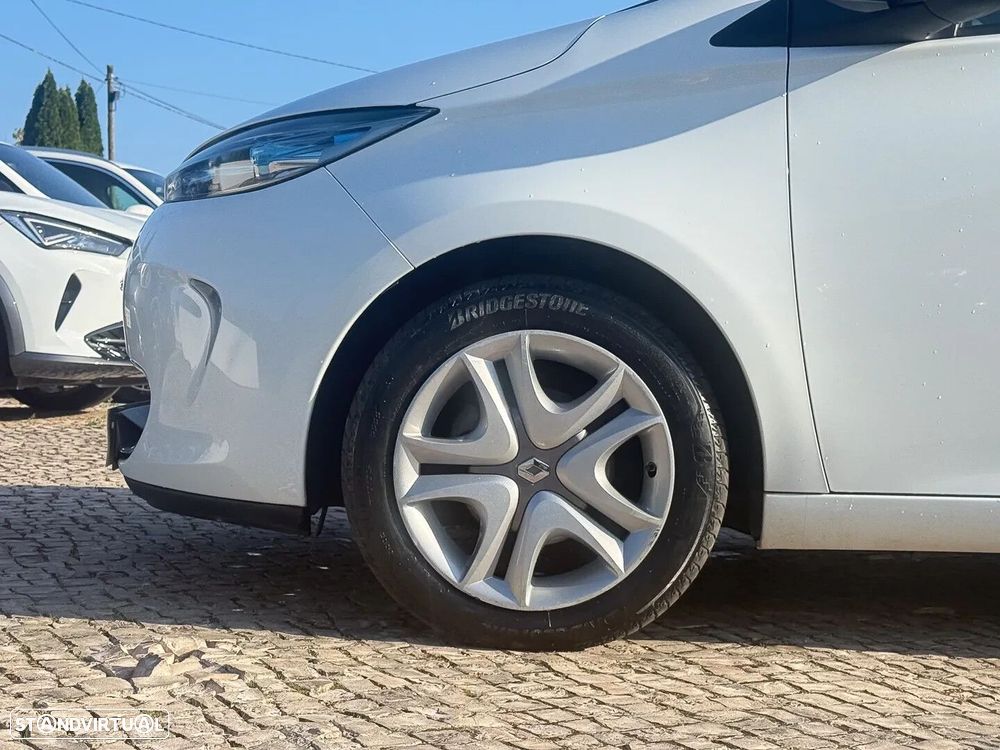 Renault Zoe (s/ Bateria) 41 kwh Life - 10