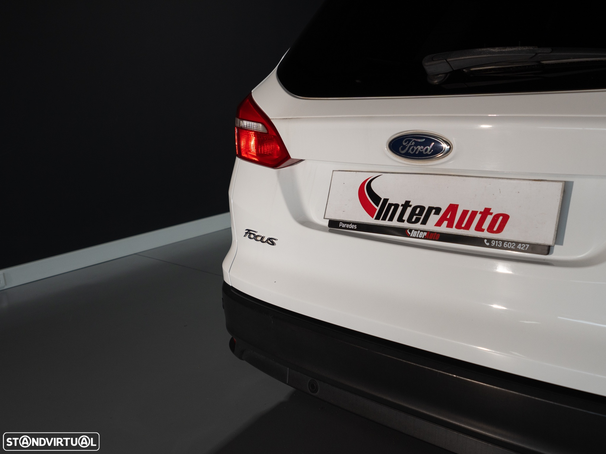 Ford Focus SW 1.0 SCTi Titanium - 25