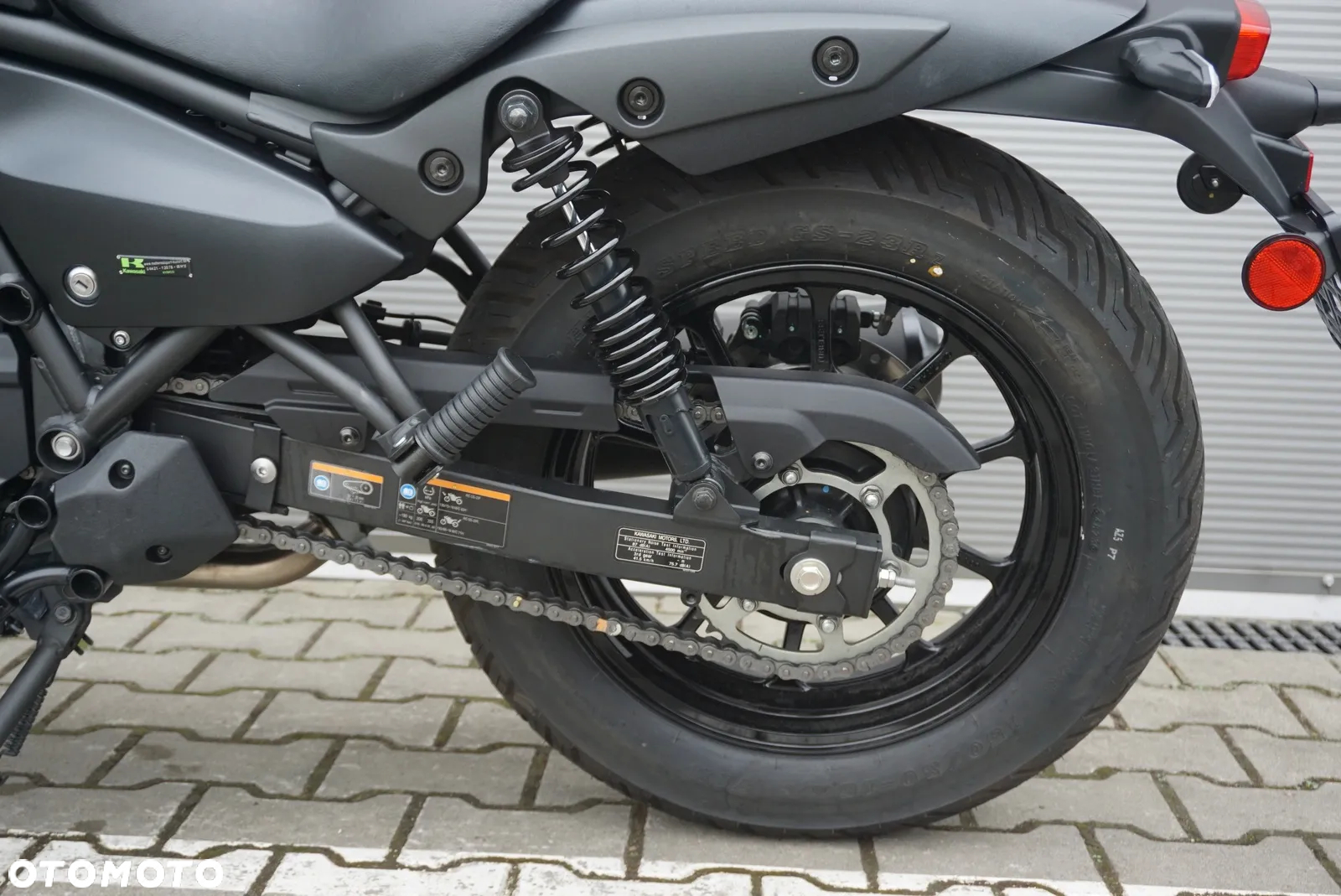 Kawasaki Eliminator 500 - 21
