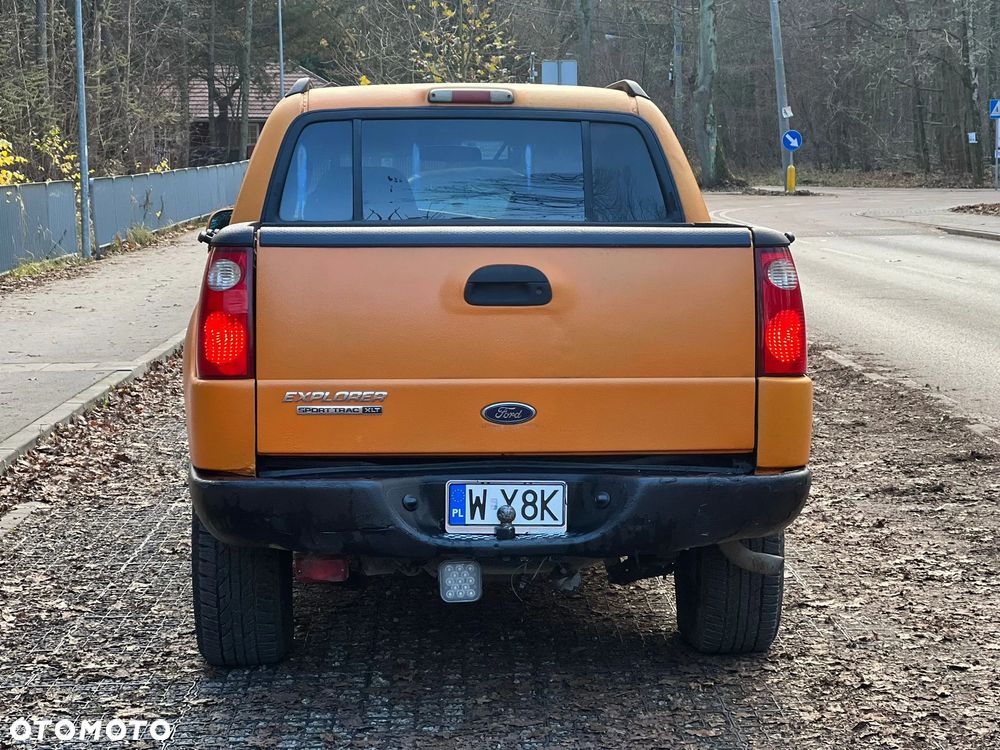 Ford Explorer sport trac - 12
