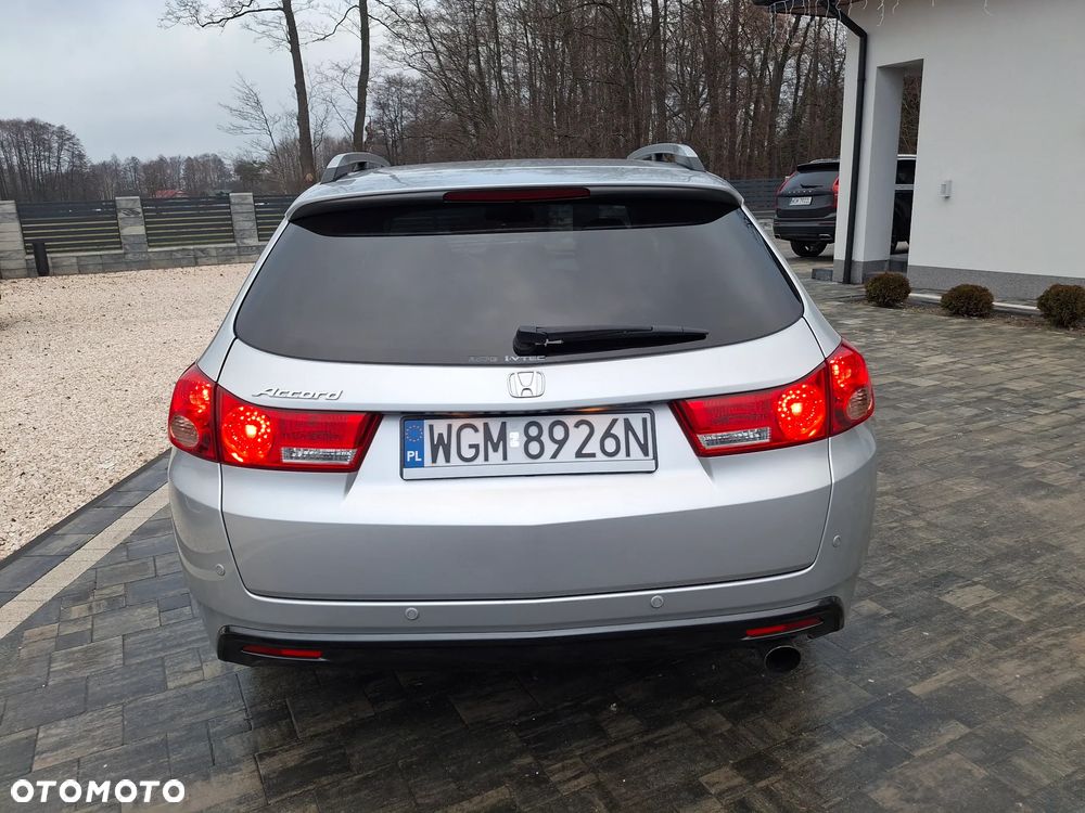 Honda Accord 2.0 Lifestyle - 6