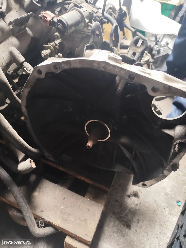 Subaru Impreza (GC) - MOTOR 1.6 / CAIXA DE VELOCIDADES - 7