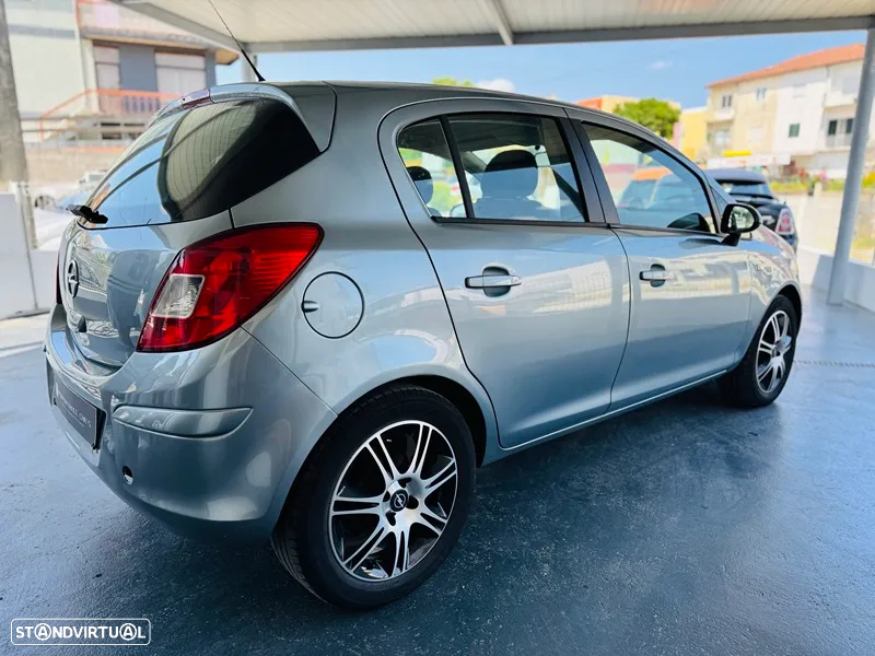 Opel Corsa 1.3 CDTI DPF Edition - 4