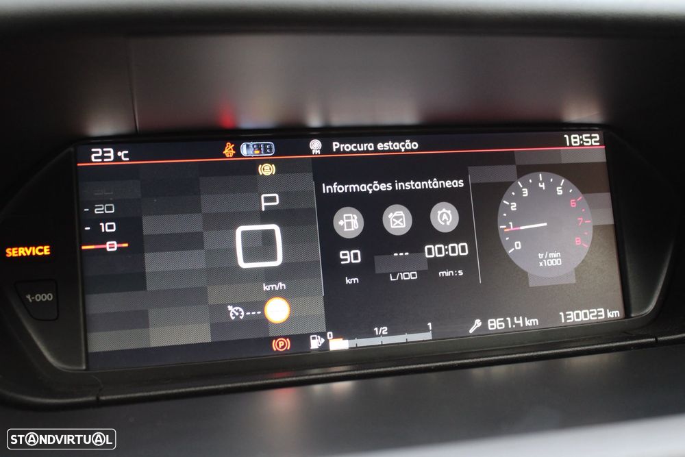 Citroën C4 Spacetourer PureTech 130 Stop&Start EAT8 SHINE - 23