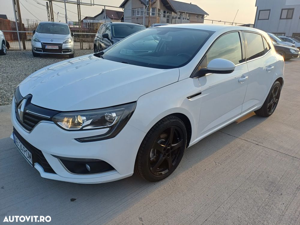 Renault Megane 1.5 dCI EDC Intens
