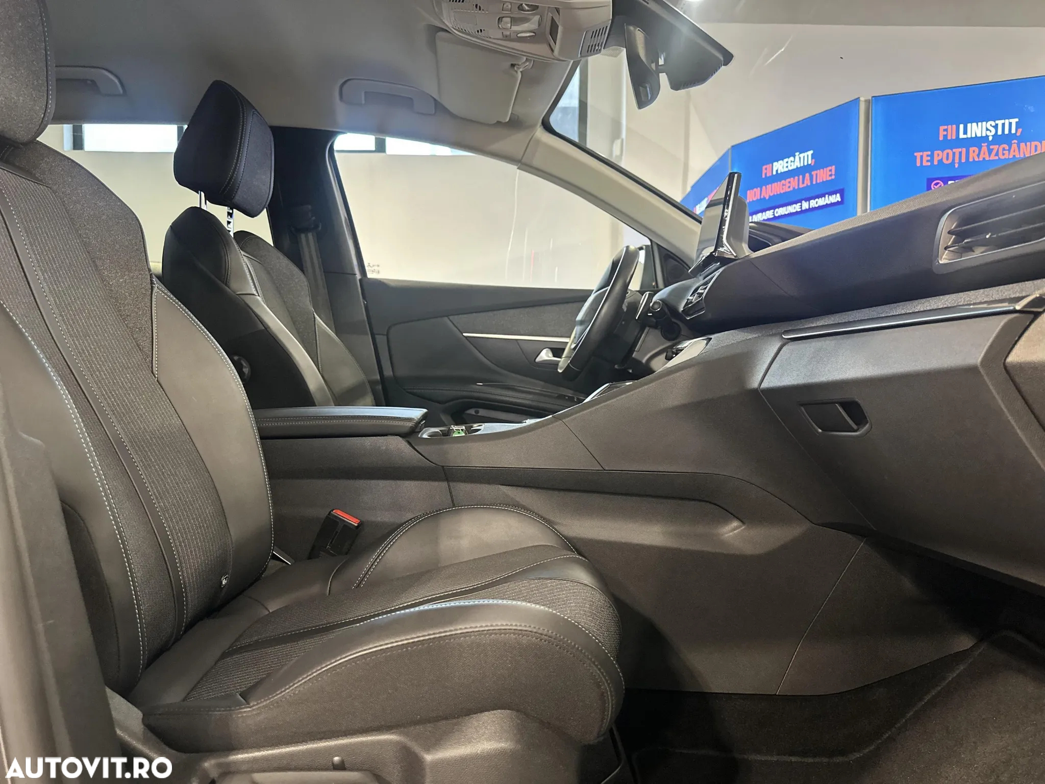 Peugeot 3008 Hybrid 225 e-EAT8 Allure Pack - 11
