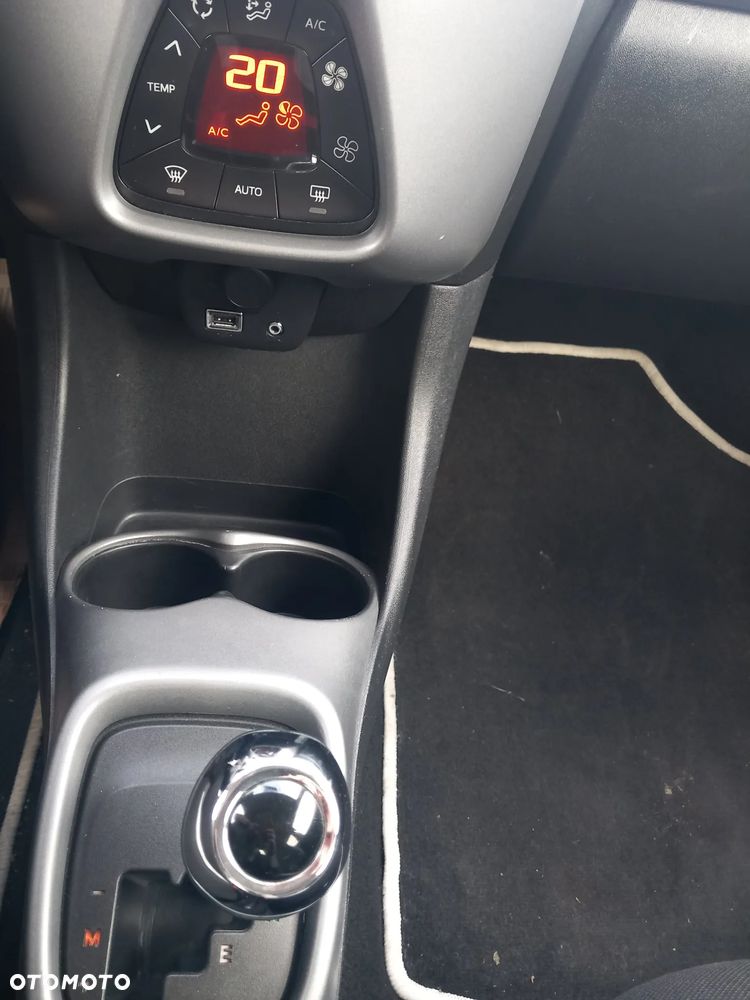 Toyota Aygo - 11