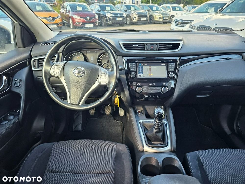 Nissan Qashqai 1.2 DIG-T N-Connecta - 16