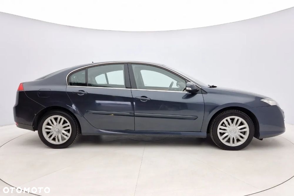 Renault Laguna 3.0 dCi V6 FAP Initiale - 6