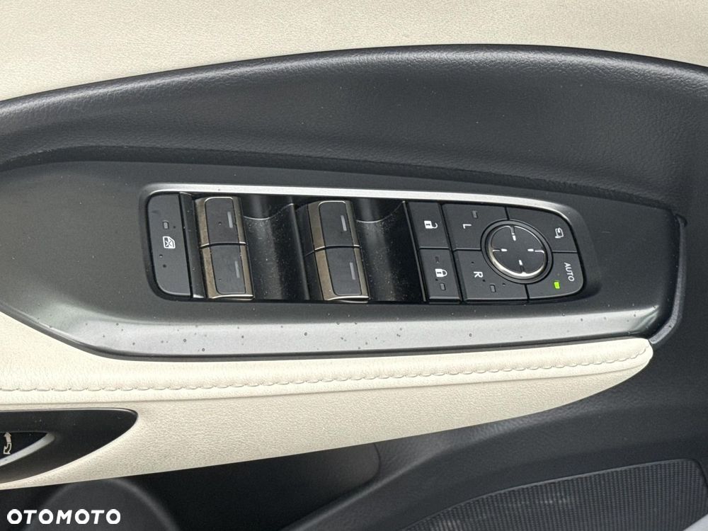 Lexus LBX 1.5 Hybrid Elegant - 7