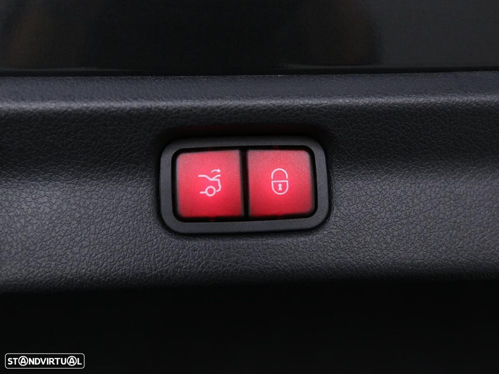 Mercedes-Benz EQE 350 AMG Line - 14