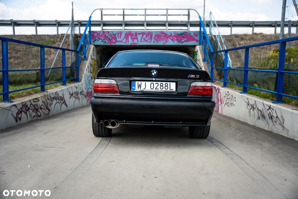 BMW M3 - 11