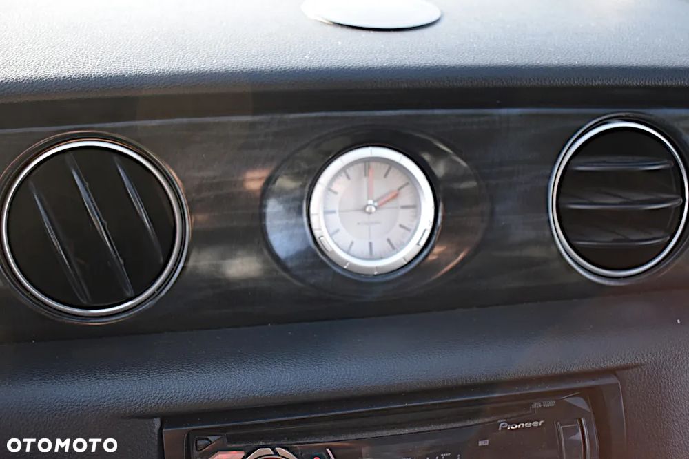 Mitsubishi Outlander 2.4 4WD Automatik Intense - 23