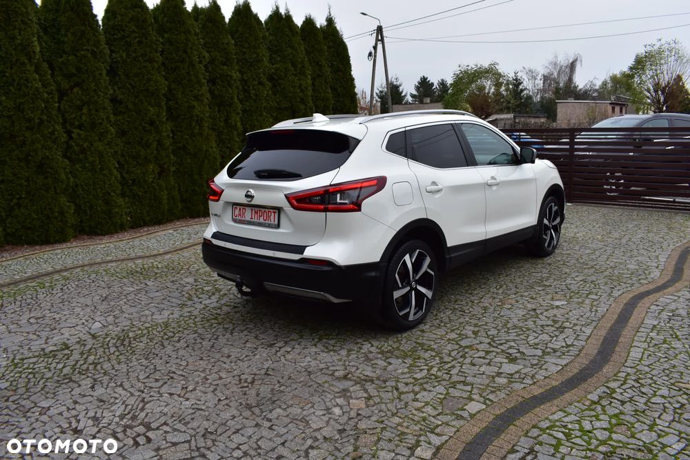 Nissan Qashqai 1.2 DIG-T Xtronic TEKNA+ - 24