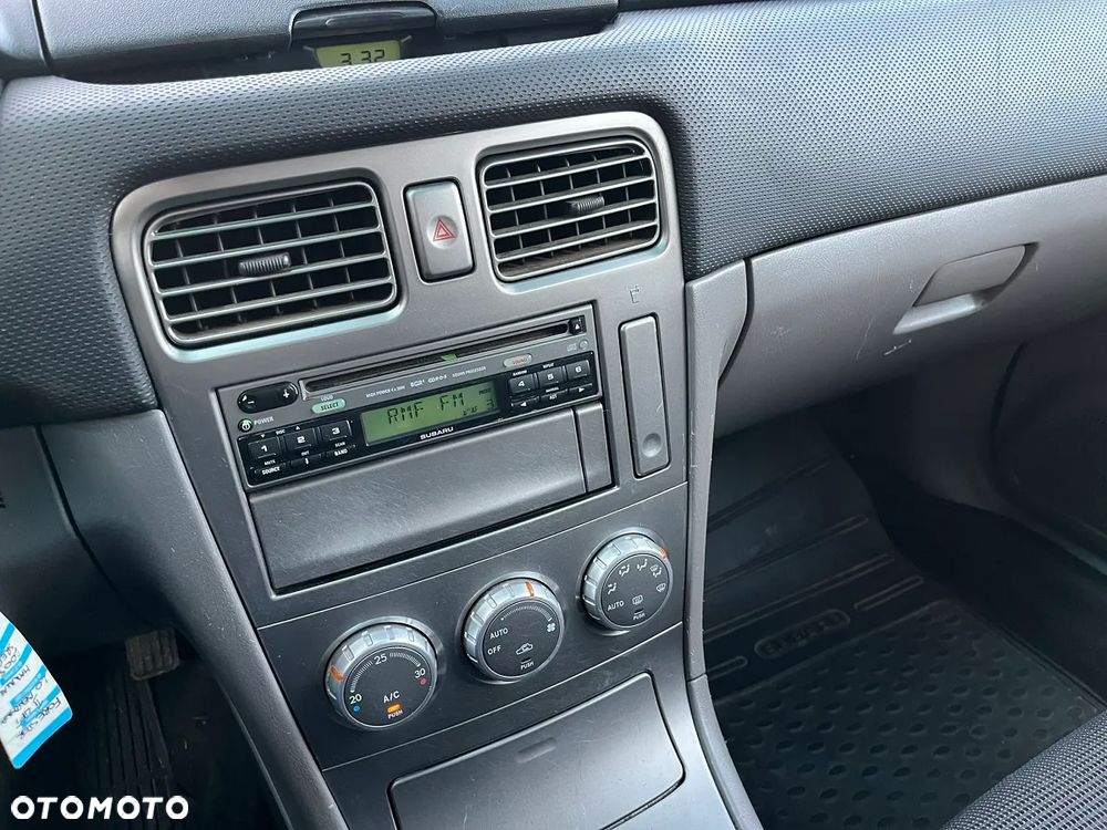 Subaru Forester 2.0 XG - 14