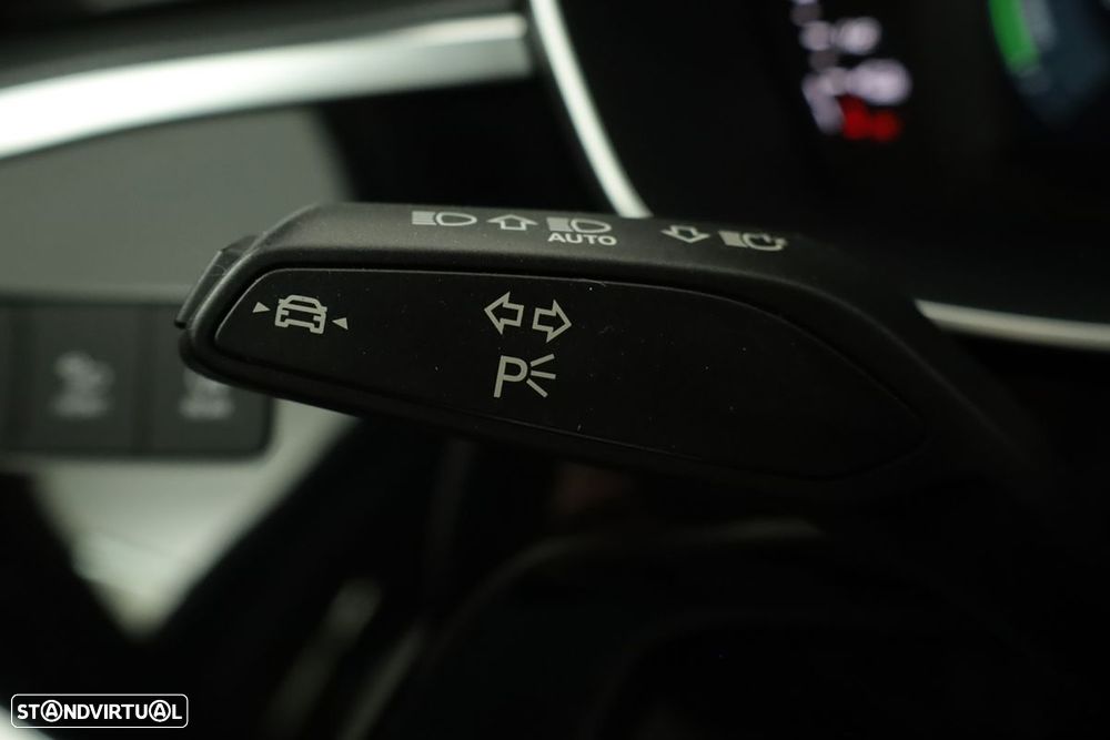 Audi Q3 Sportback 45 TFSIe S line S tronic - 16