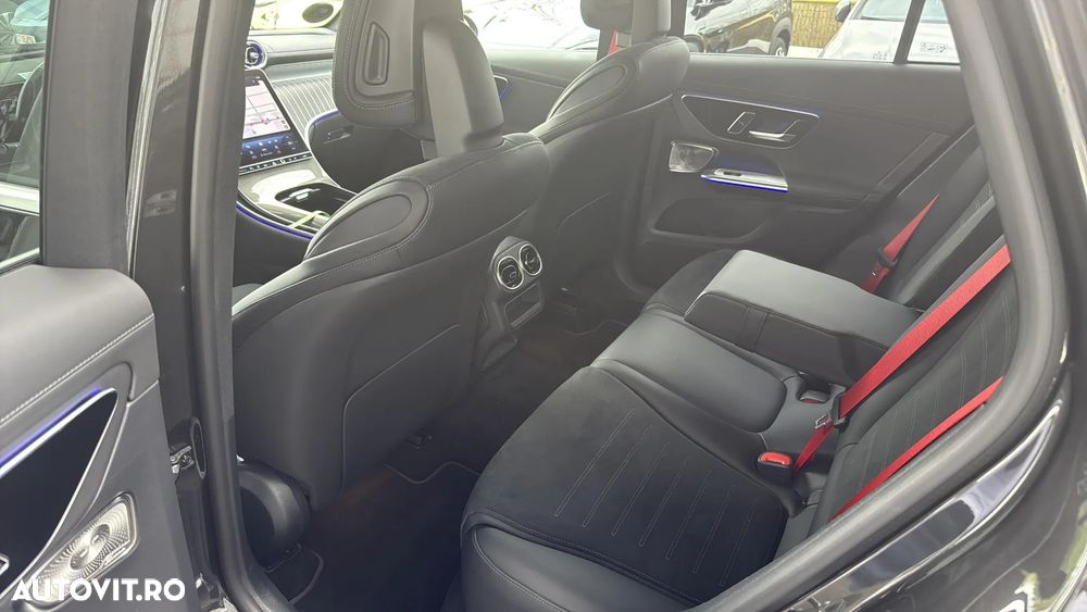 Mercedes-Benz GLC - 23