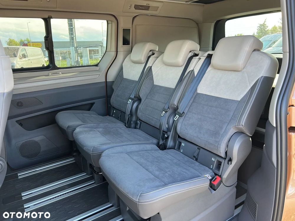 Volkswagen California - 17
