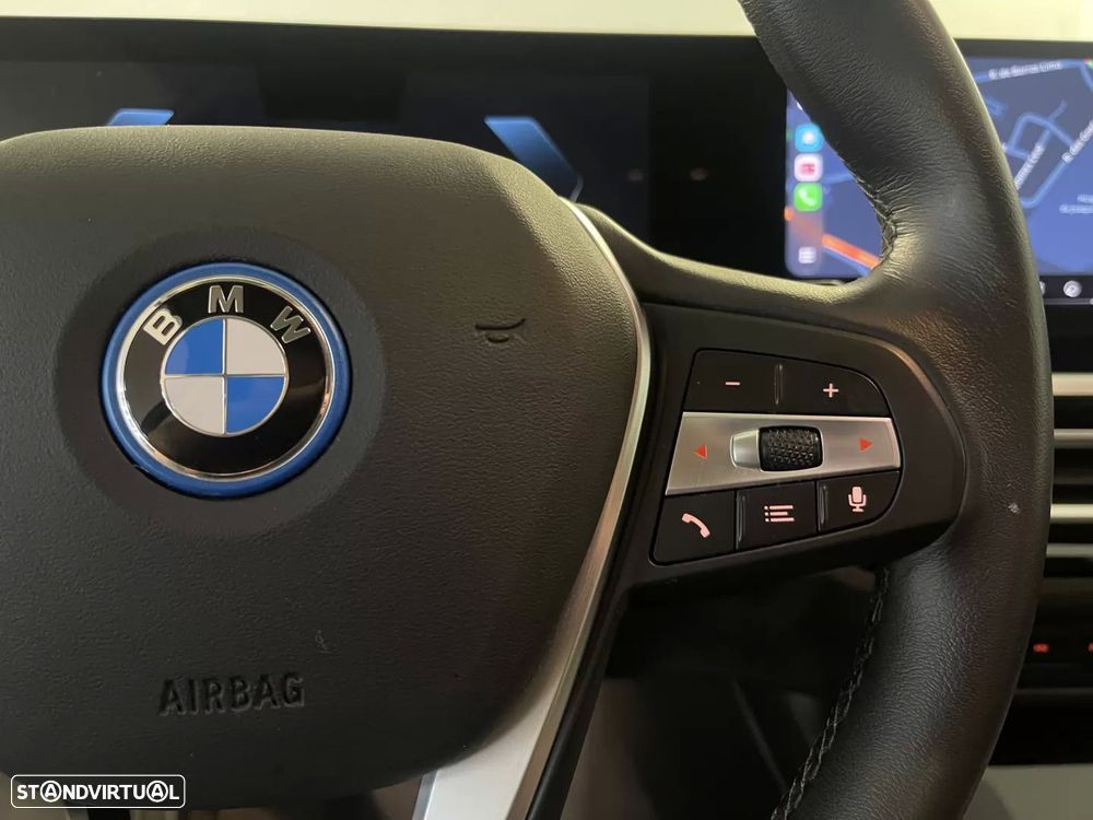 BMW i4 eDrive40 - 23