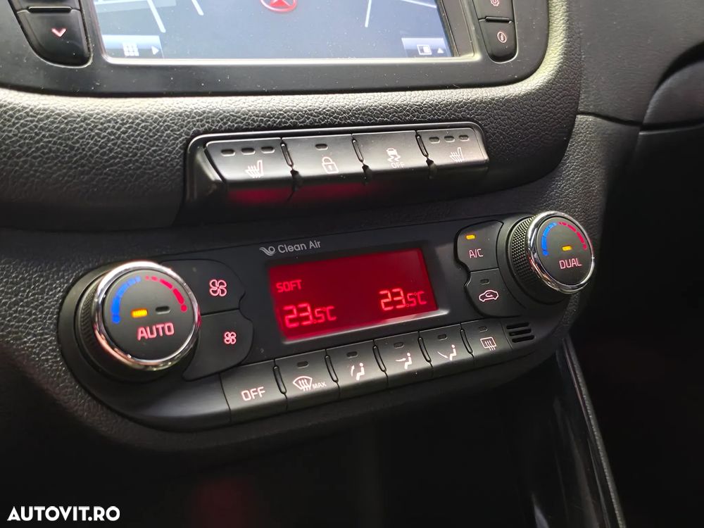 Kia Ceed 1.6 CRDi 136 ISG GT Line - 22