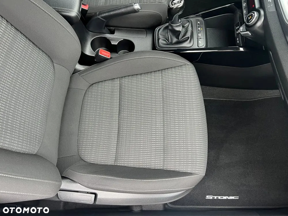 Kia Stonic 1.4 Vision - 33