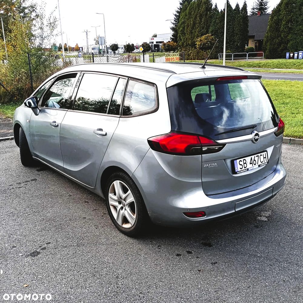 Opel Zafira - 3
