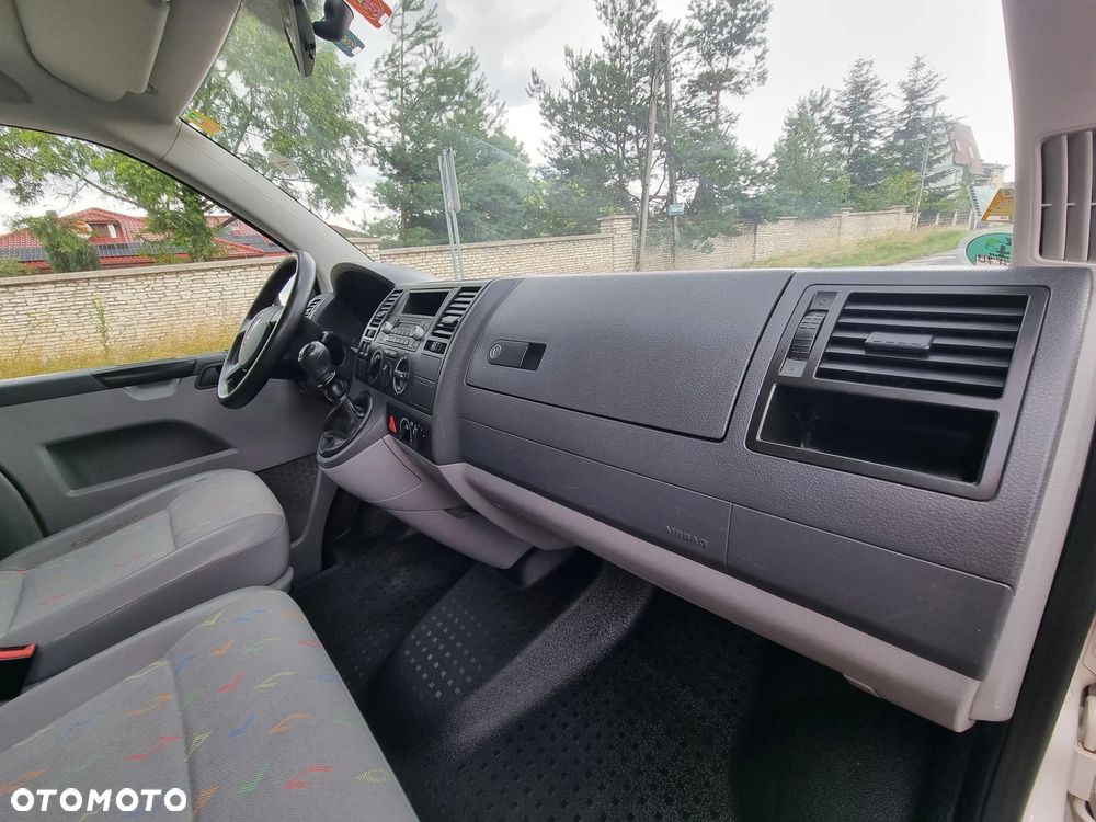 Volkswagen Transporter - 17