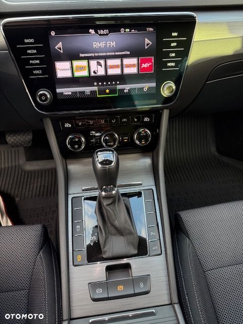 Skoda Superb 2.0 TDI SCR 4x4 Style DSG - 12