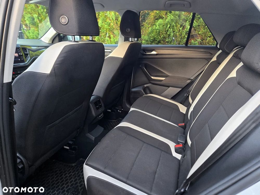 Volkswagen T-Roc 1.5 TSI ACT Premium DSG - 9