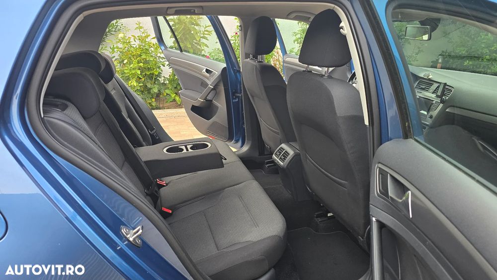 Volkswagen Golf 1.6 TDI BlueMotion Technology Comfortline - 6