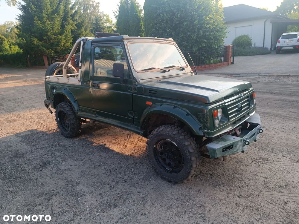 Suzuki Samurai - 3