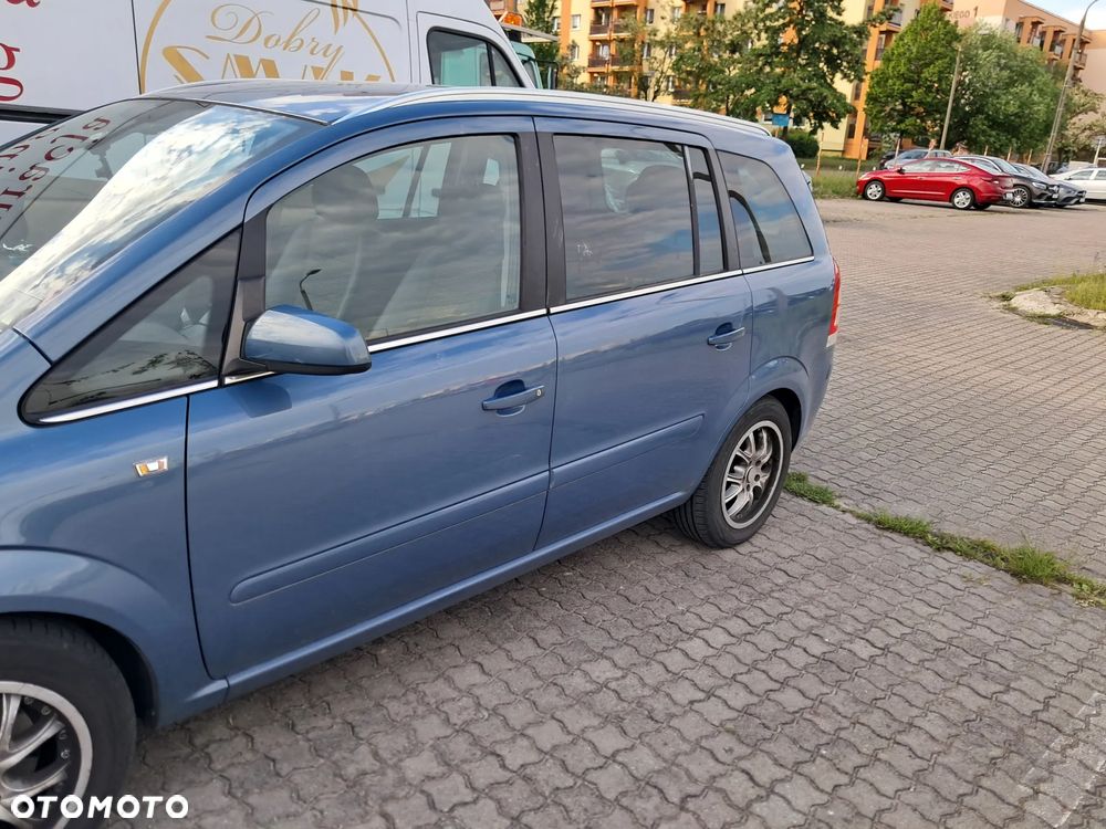 Opel Zafira 1.9 CDTI - 2