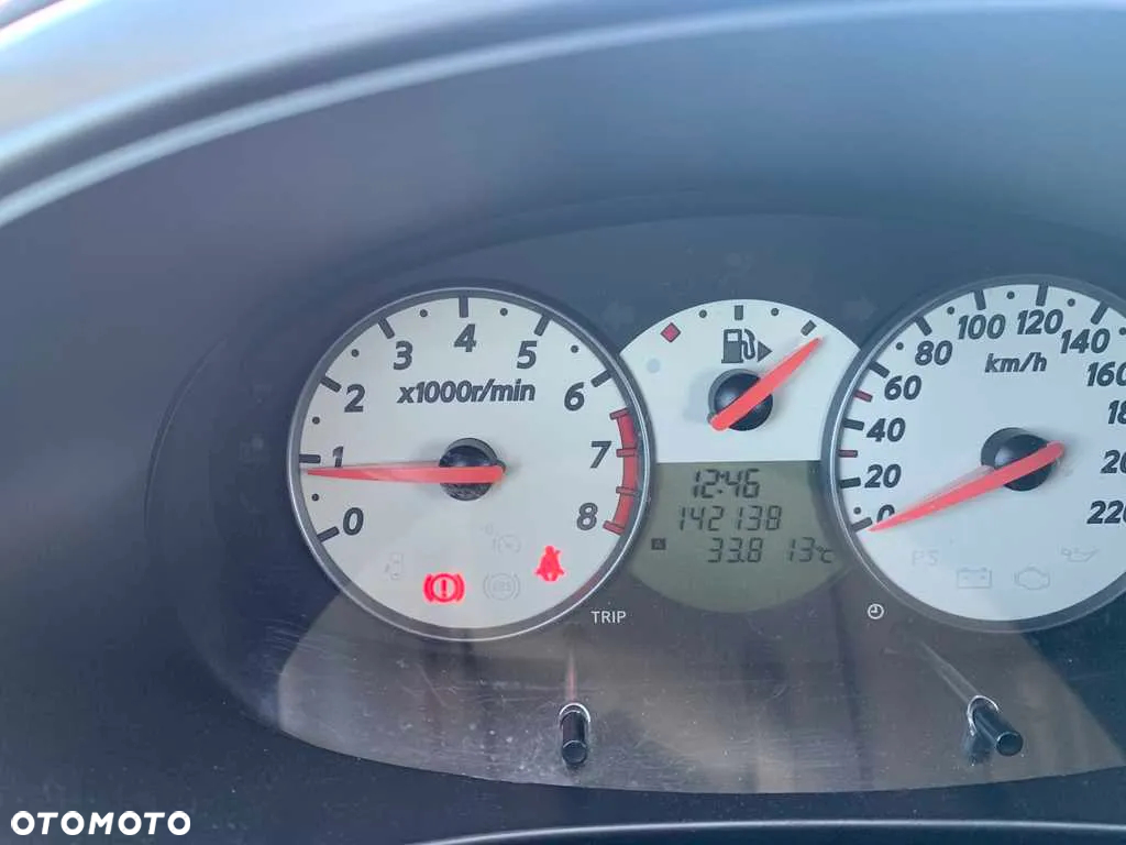 Nissan Micra 1.2 Visia - 10