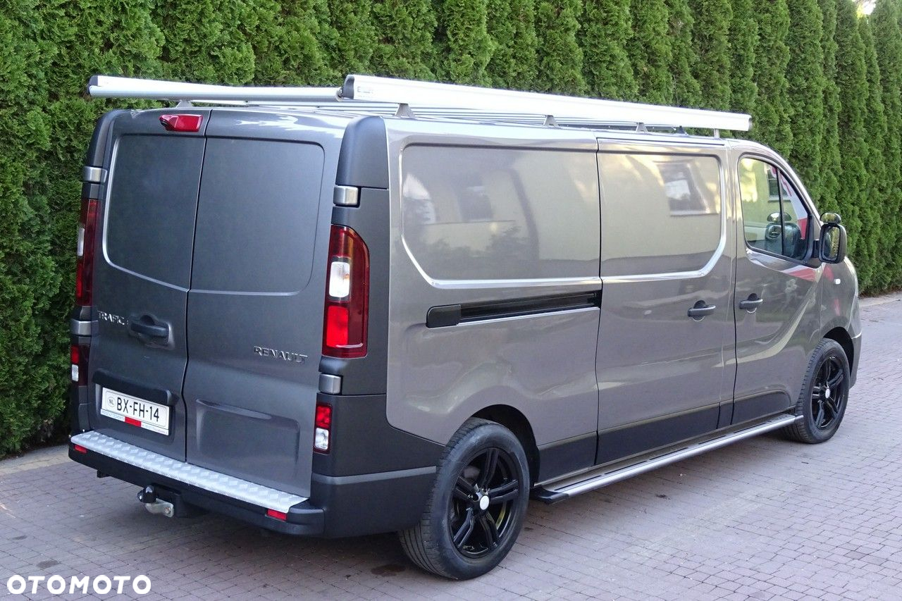 Renault Trafic 1.6 dci 125 KM L2H1 furgon hak , progi felgi sprowadzony - 38