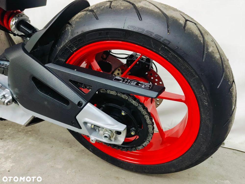 Aprilia Tuono - 23