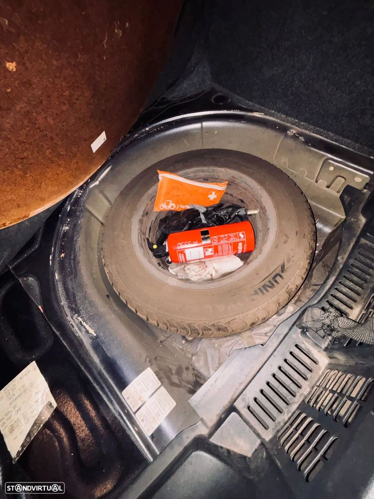 SEAT Ibiza 1.4 TDI Ecomotive DPF - 11