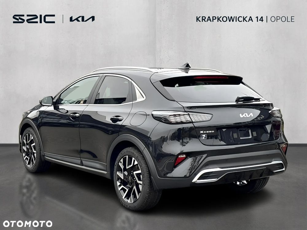 Kia XCeed 1.6 T-GDI Tribute DCT - 4