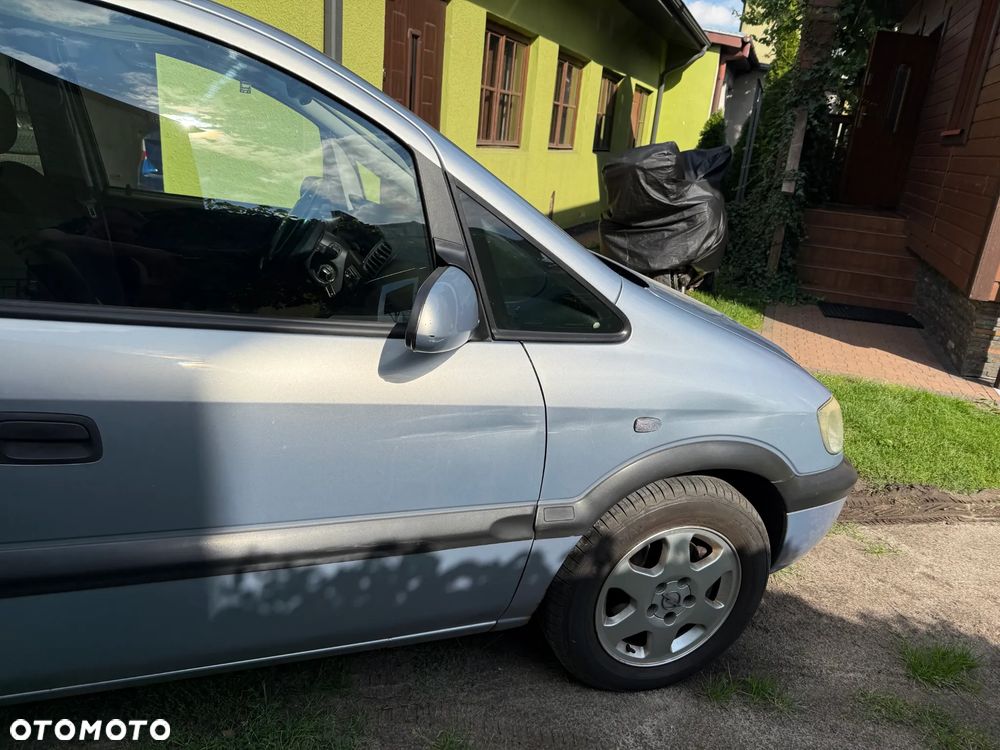 Opel Zafira 2002 photo 3