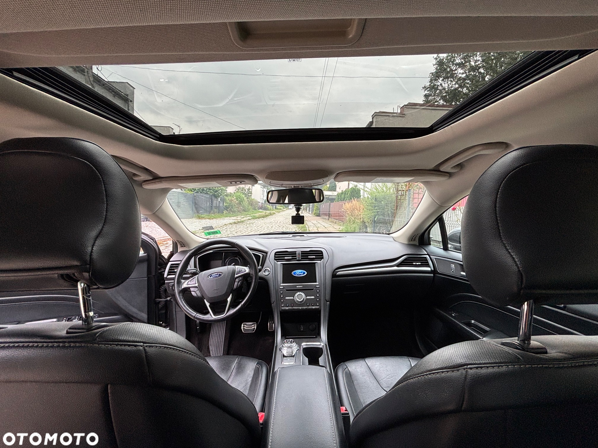 Ford Fusion 2.0 EcoBoost Titanium - 29