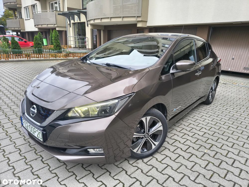 Nissan Leaf - 1