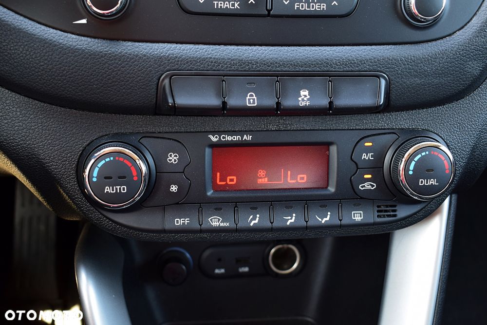 Kia Ceed - 15